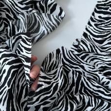 Штапель Зебра: эксклюзивный черно-белый материал для уникальных швейных проектов